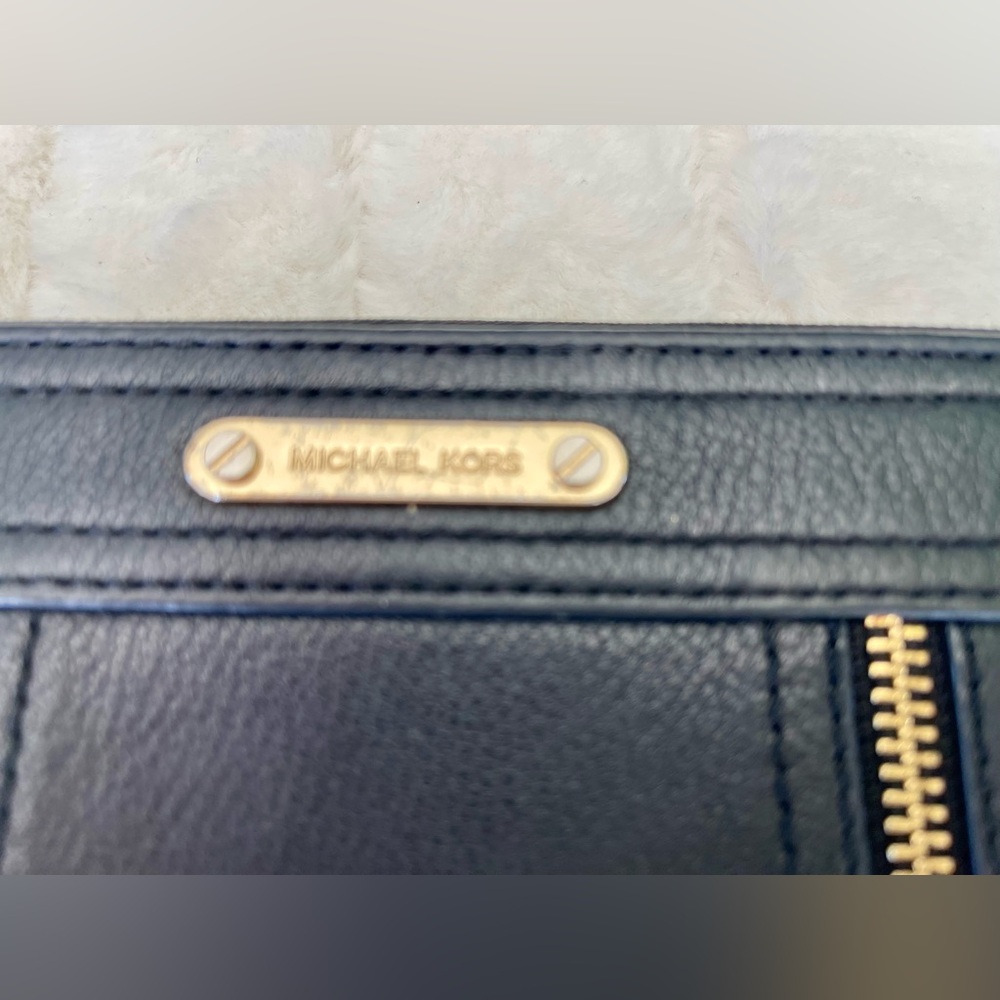 Michael Kors Black Leather Wallet - Picture 10 of 11